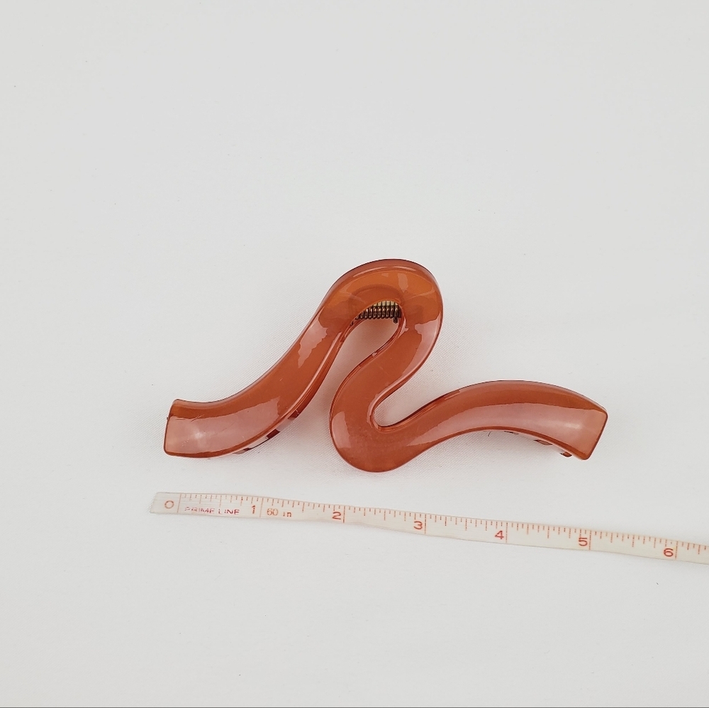 Claw Clip Hair Accessories - Picture 6 of 7